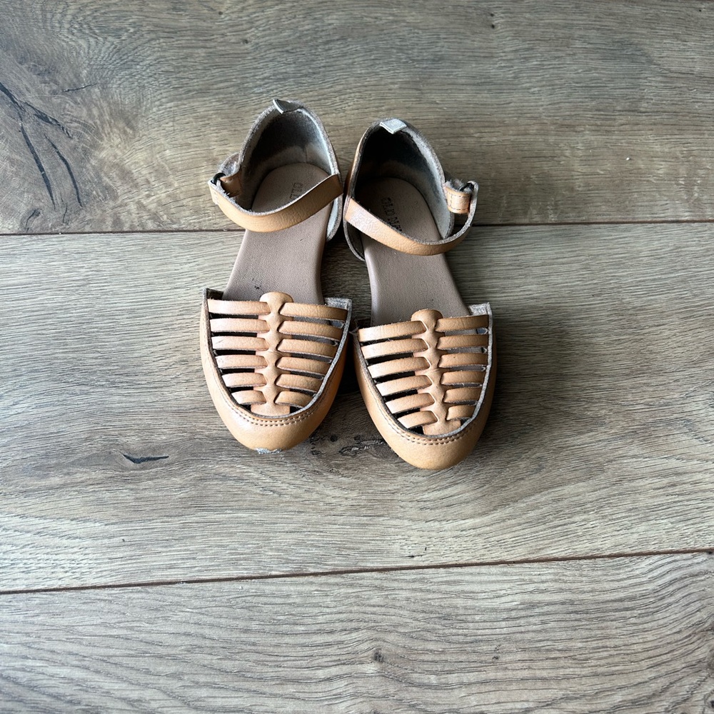 Toddler girl Old navy shoes